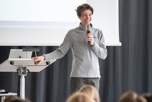 Redner zum Friedenstag 2026